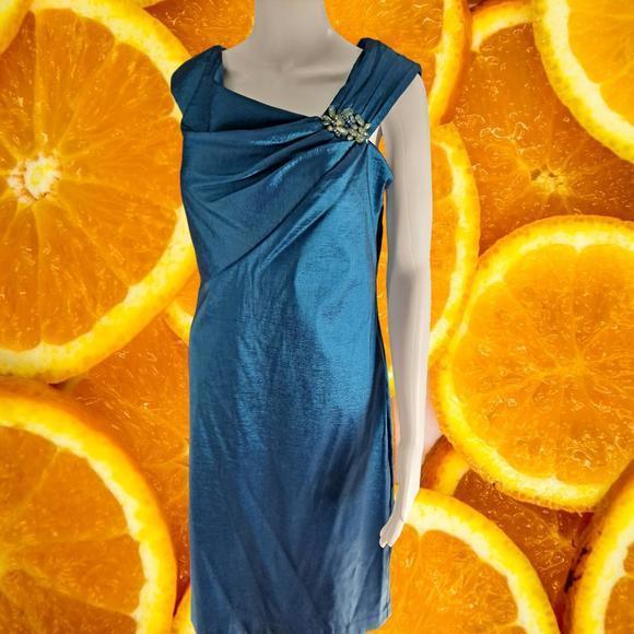 New Jessica Howard Blue Iridescent with Jeweled‎ Shoulder Dress Size 12 - Picture 3 of 7